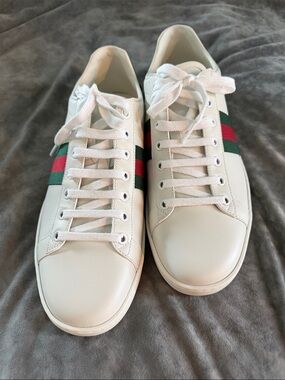 Gucci Ace White Leather Sneakers with Dark Green Croc Heel Patch